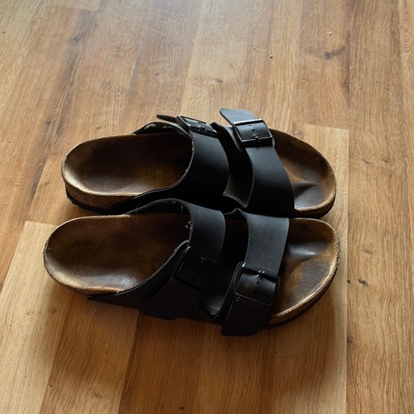 birkenstocks 40